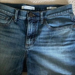 Banana Republic Boyfriend Roll-Up Short